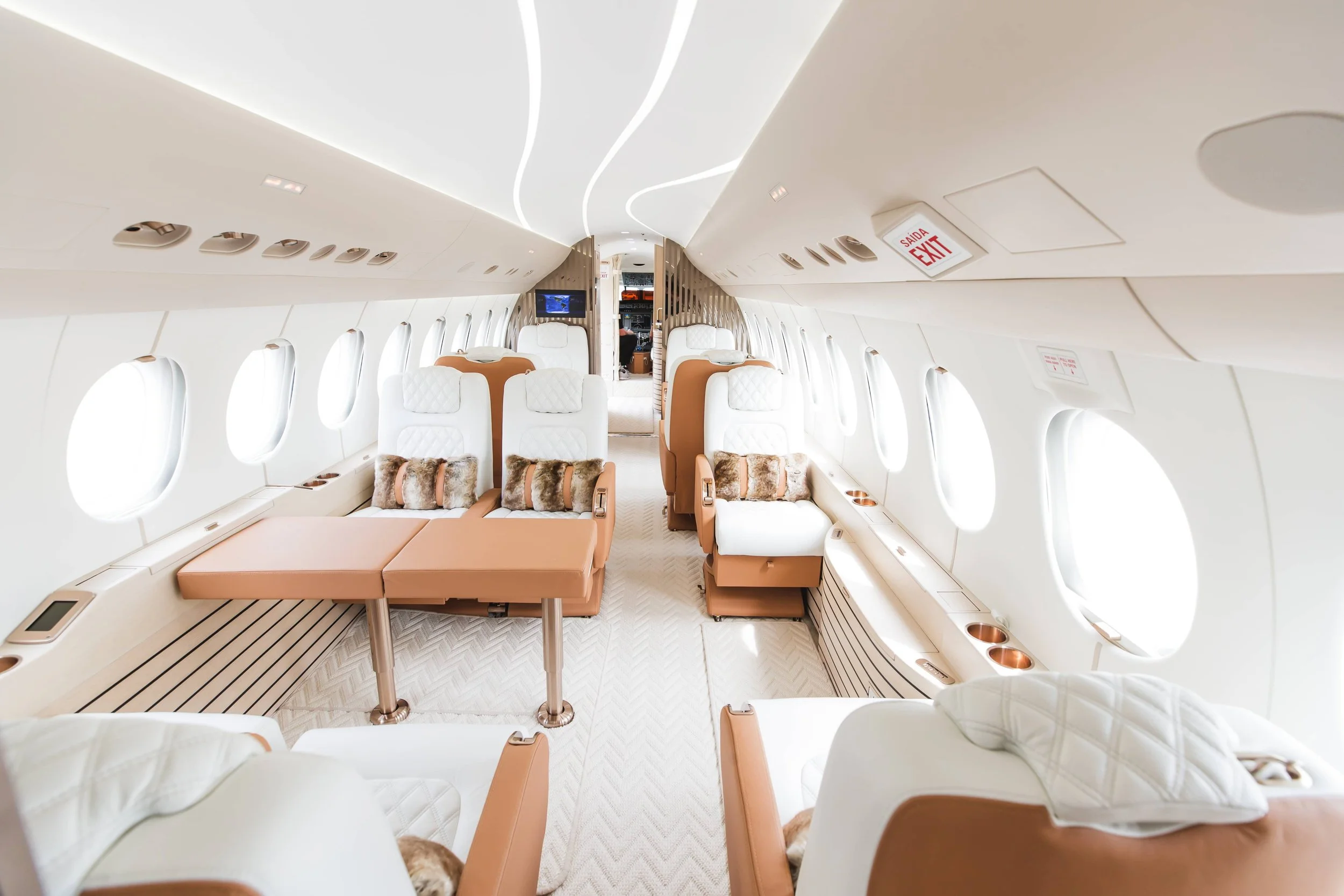 Dassault Falcon 7X x ARRCC | VIP Completions